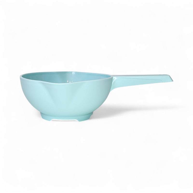 Tupperware Small 1 Quart Colander Strainer with Handle in Light Blue - Image 3