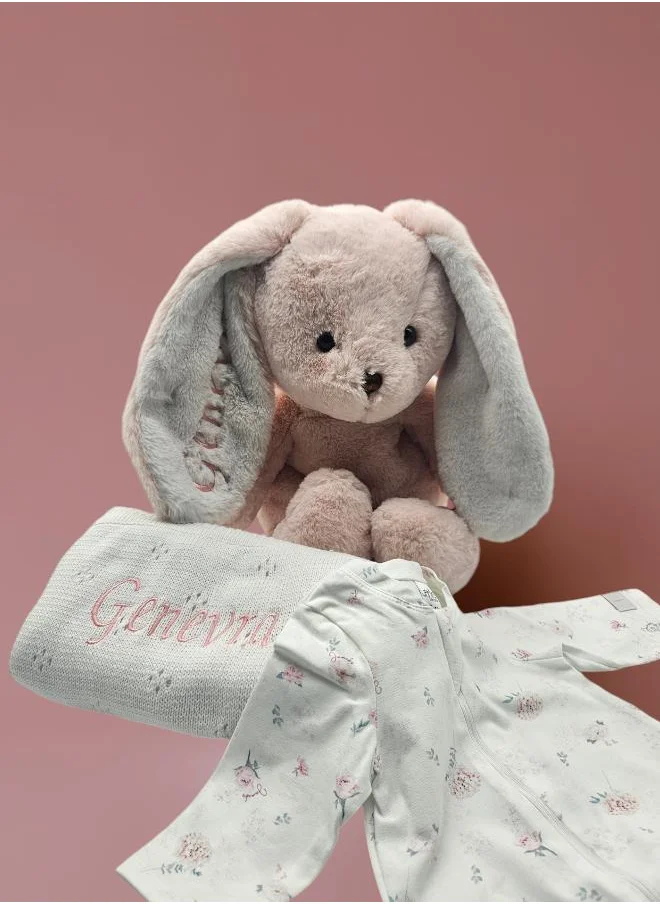 إيلي جونيور Dreamy Cuddle Collection:Sleepsuit, Soft Toys & Knitted Blanket with Gift Box