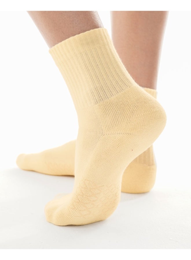 Elementa Mid-Length Comfort Socks 3 Pairs with Arch Support and Peppermint Oil Technology – Soft Breathable Everyday Socks - Creamy Beige - Image 2