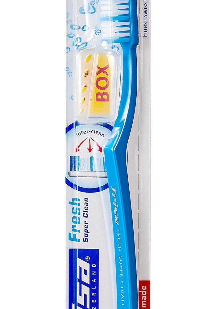 TRISA فرشاة أسنان بالغين صلبة تريزا فريش سوبر كلين مع غطاء سفر - صنع في سويسرا للعناية بالفم