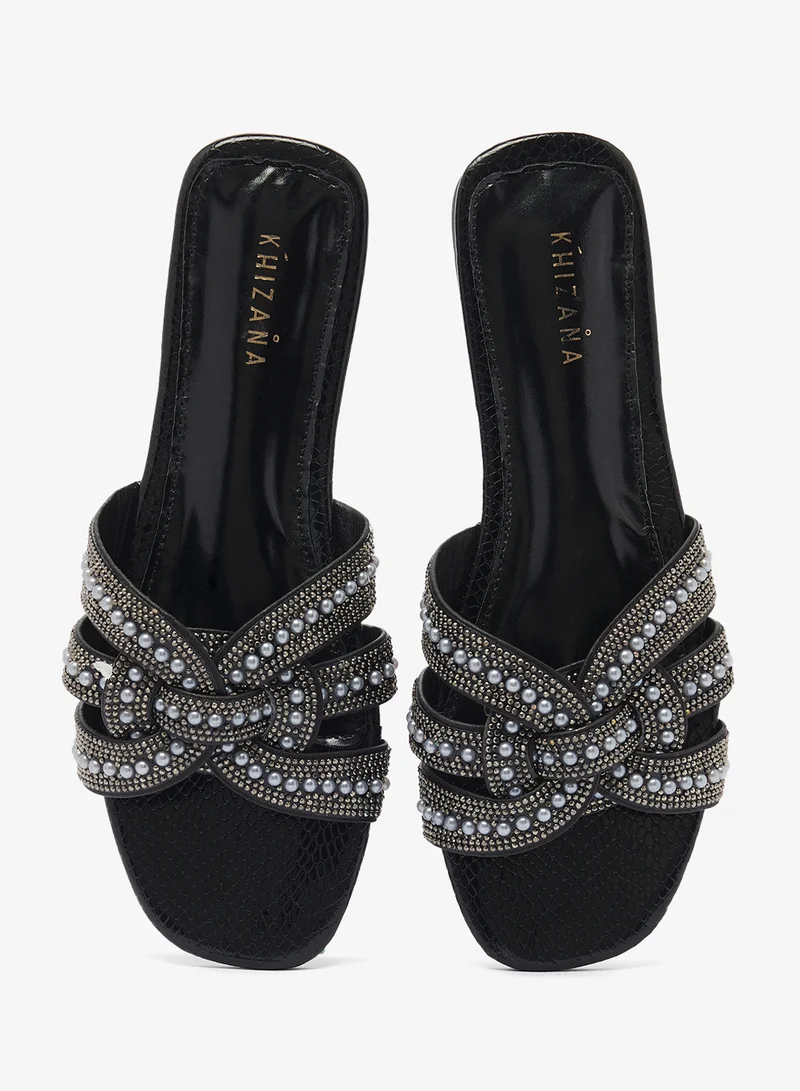 Khizana Flat Sandals