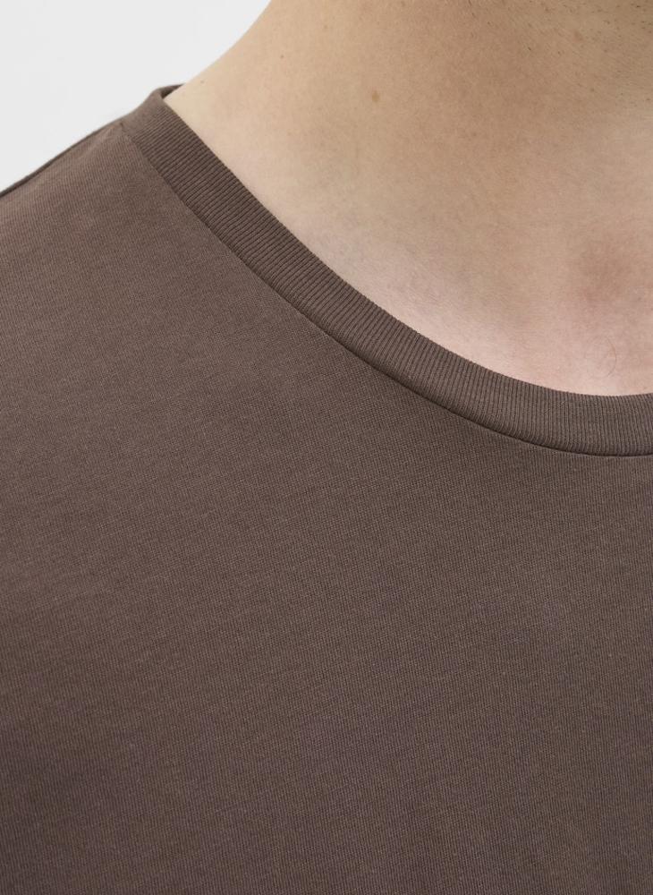 ج ج ريبل تيشيرت بريبل بشعار وأكمام قصيرة بياقة دائرية - Image 3