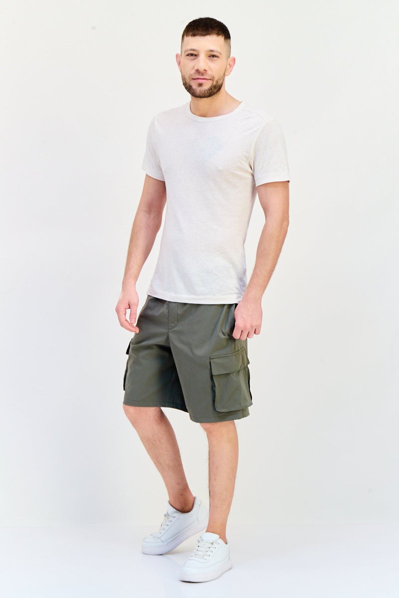 Celio Men Drawstring Solid Cargo Shorts, Dark Olive - Image 4
