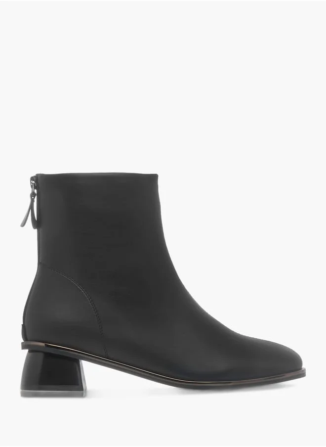 Celeste Womens Solid Ankle Boots with Zip Closure