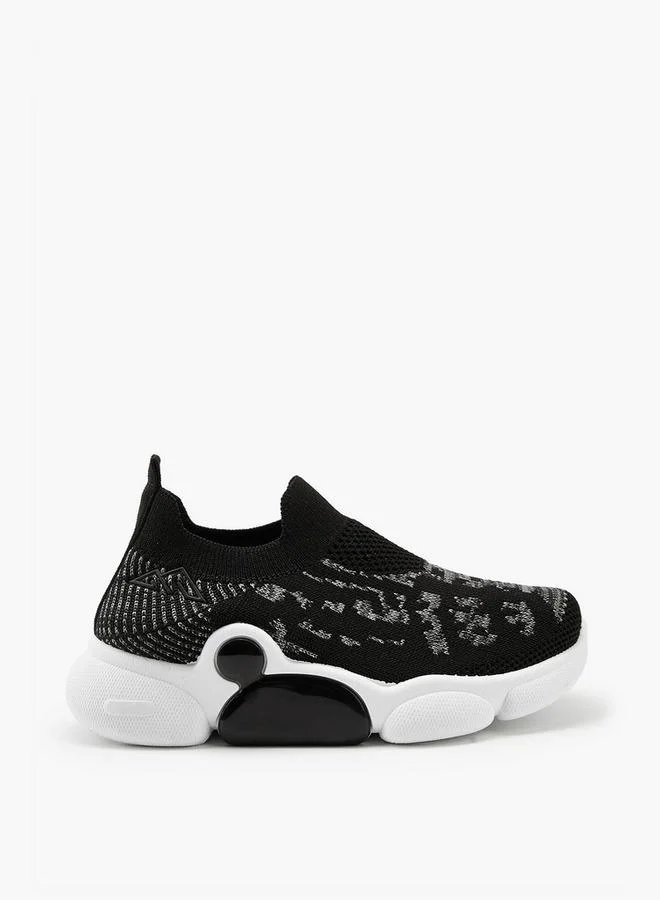 Oaklan by Shoexpress Textured Slip-On Sports Shoes