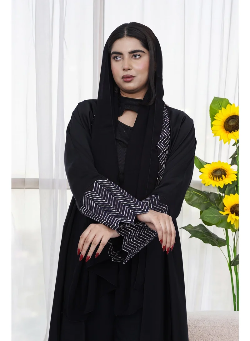 Fashion Line Elegant Open-Front Black Abaya with Chevron Embroidered Borders and Cuffs