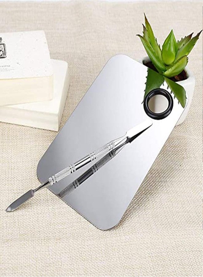 Veoni Belle Stainless Steel Makeup Mixing Blending Palette with Spatula 2 Pieces in 1 Set - Image 1