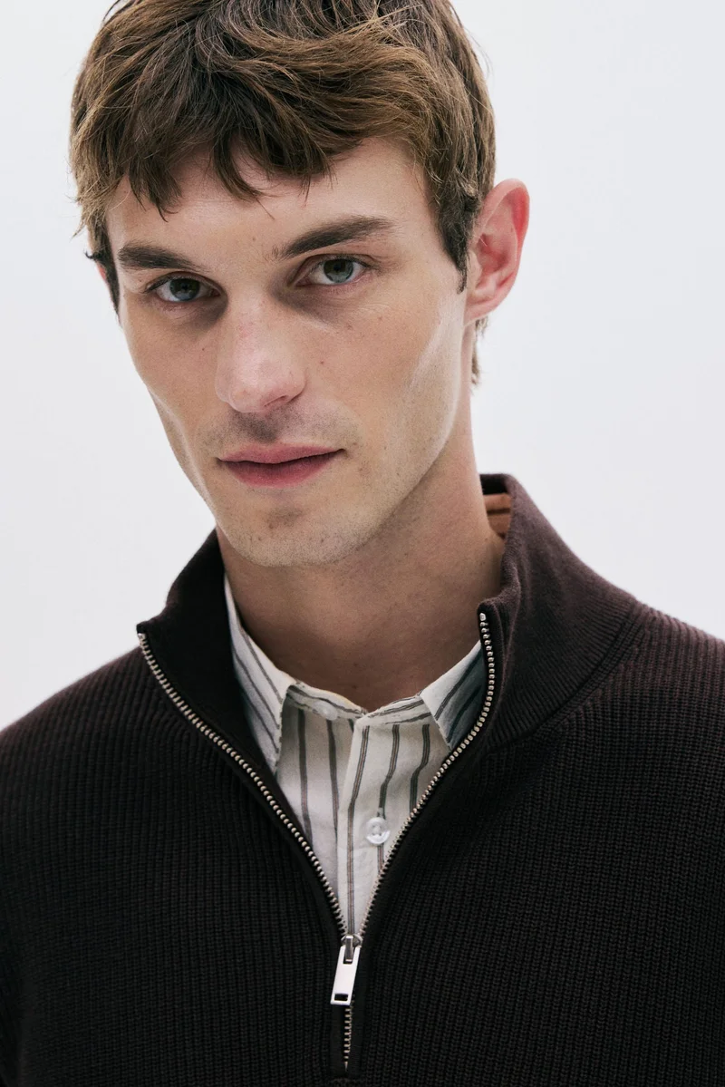 اتش اند ام كنزة بسحاب بقصّة عادية