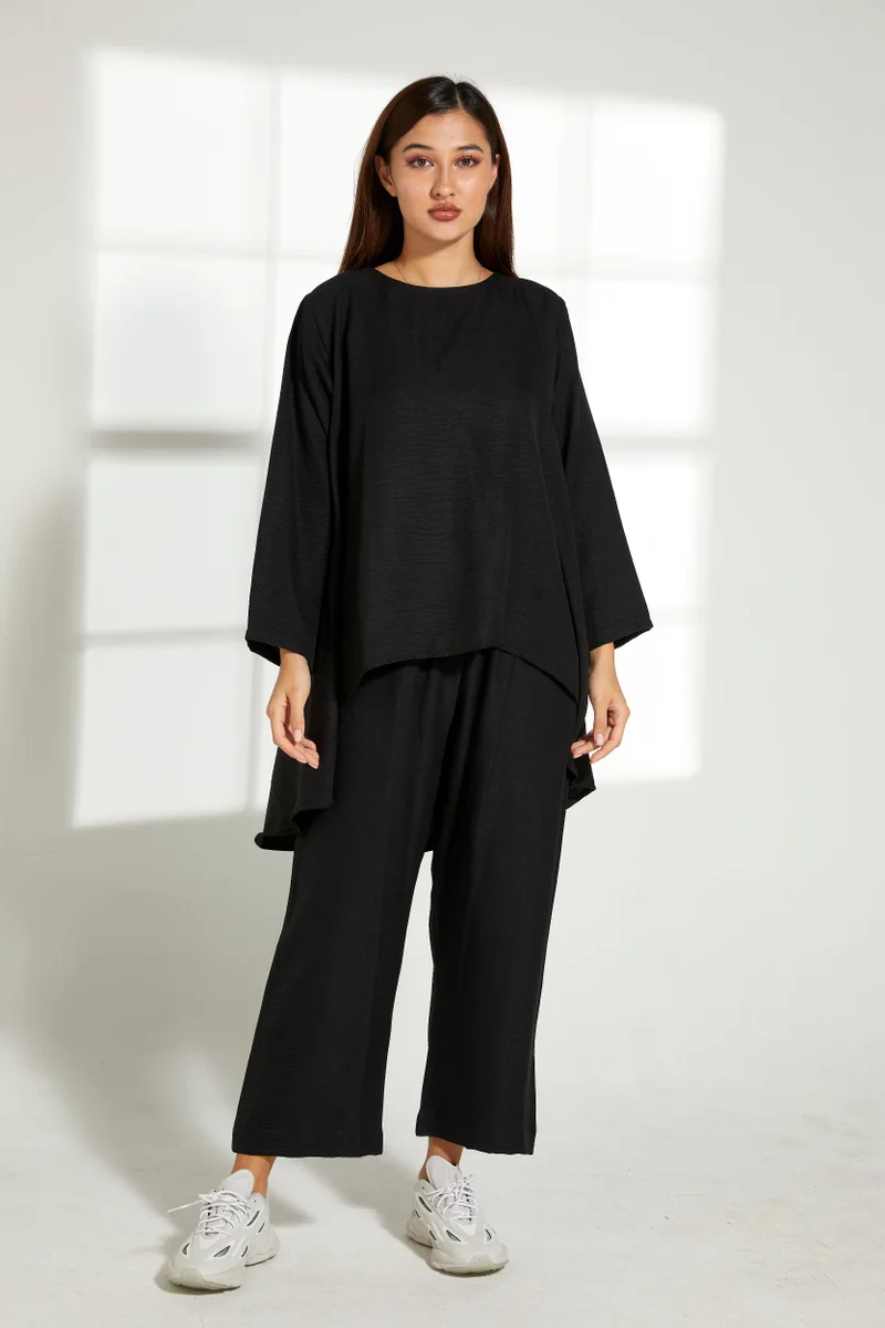 Moistreet Boat Neck Top & Pants Set