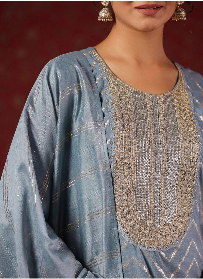 آي شين Women's Grey Polyester Blend Embellished Tunic Full Length Casual Straight Fit Kurta Set