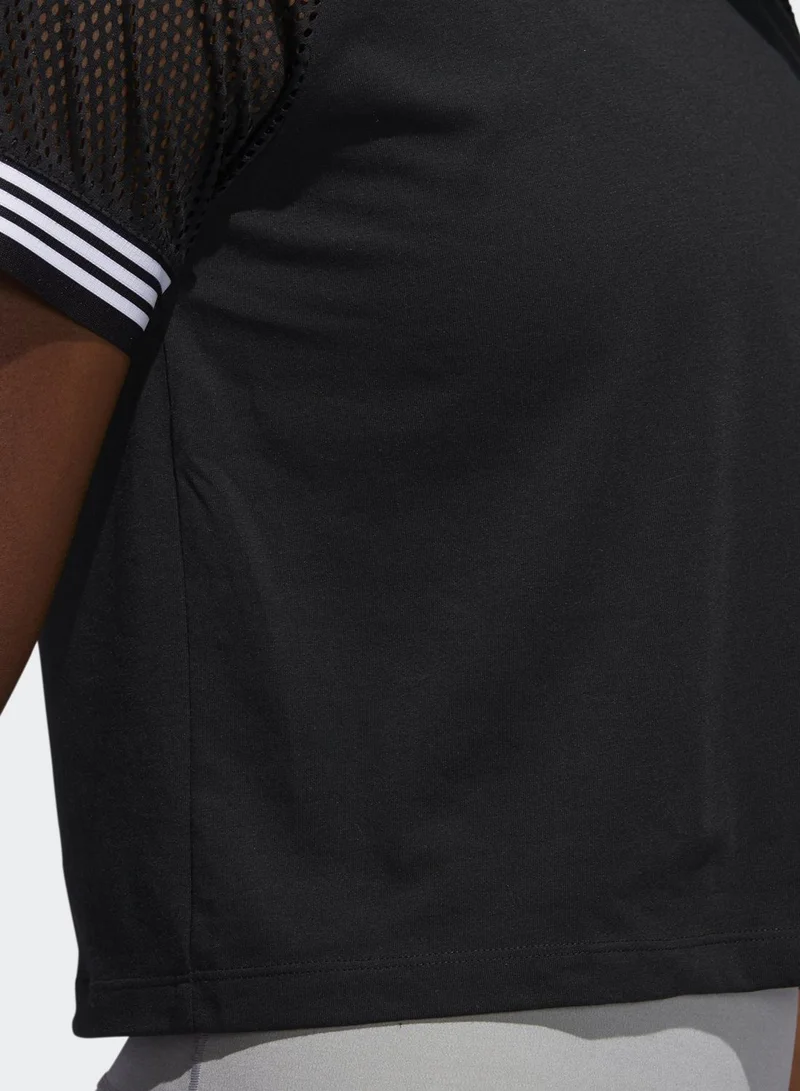 adidas تيشيرت مزين بخطوط الماركة الثلاثة