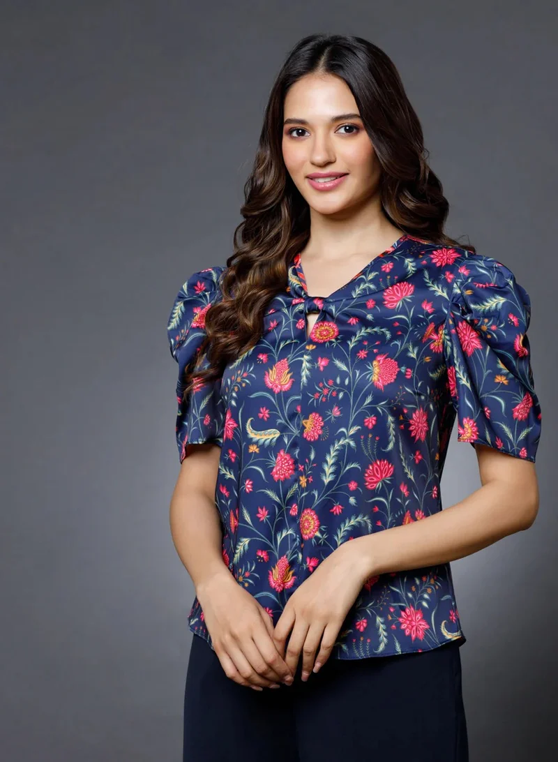 Zigzag Long Sleeve Blue Printed Vneck top