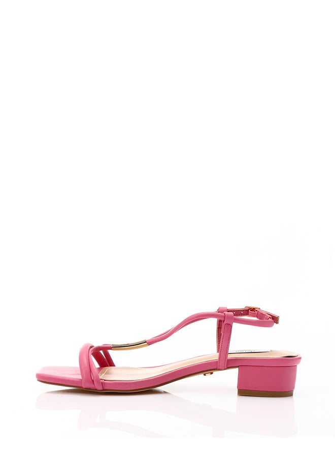 ديجافو صندل فوشيا بكعب متوسط ​​وأشرطة - Image 3