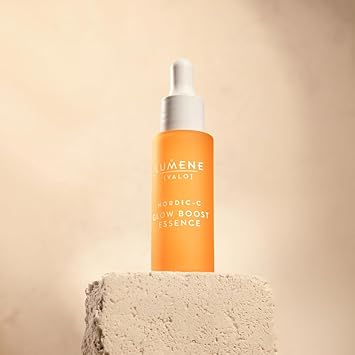 LUMENE NordicC VALO Glow Boost Essence Serum with VitaminC and Hyaluronic Acid Vegan 30ml - Image 3