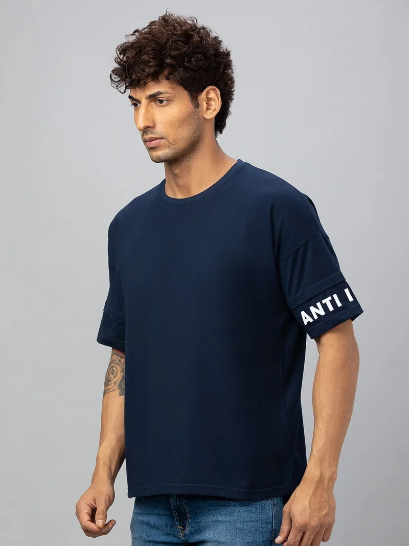 globus Globus Men Navy Solid Round Neck Cotton Loose Fit Sports T-shirt