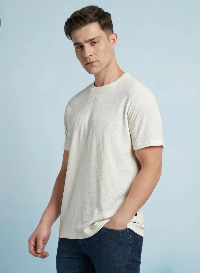 Dennis Lingo Dennis lingo Men Off White Textured Regular Fit T-Shirt