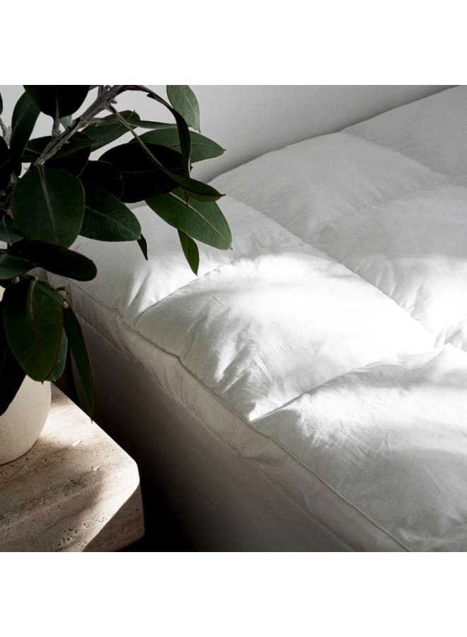 Mattress Topper Feather Size 160 × 195 × 8 cm From Family Bed