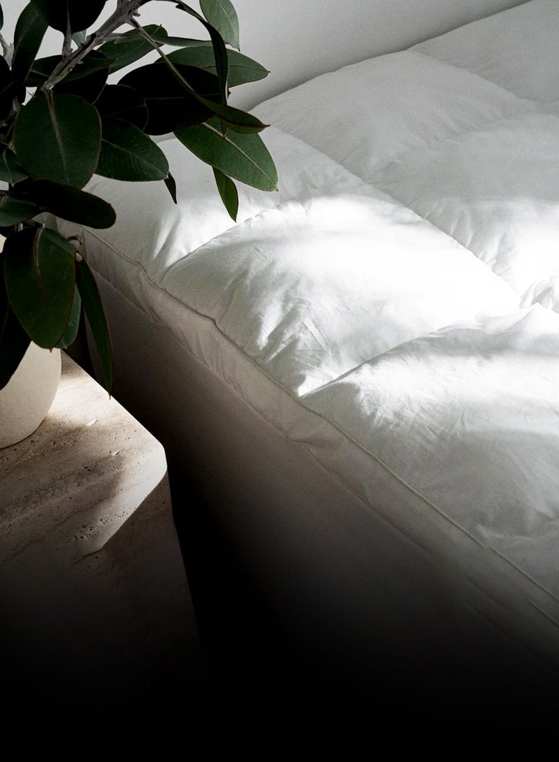 Family Bed Mattress Topper Feather Size 160 × 195 × 8 cm From Family Bed - Image 3