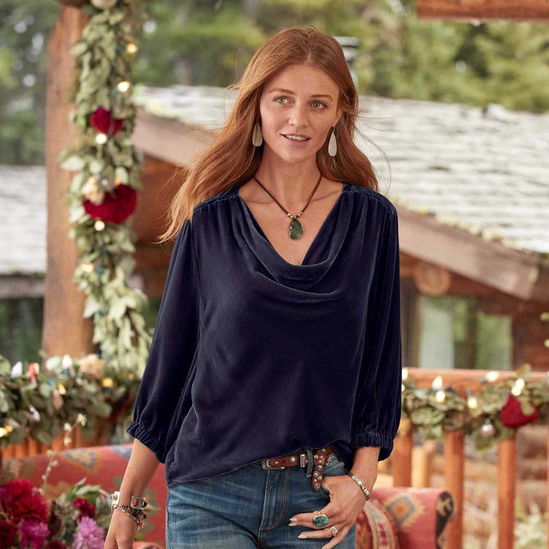2025 New Long-Sleeved Bottoming Women''s Tops and Pure Color Gold Velvet Pile Collar Pleated T-Shirt - Image 4