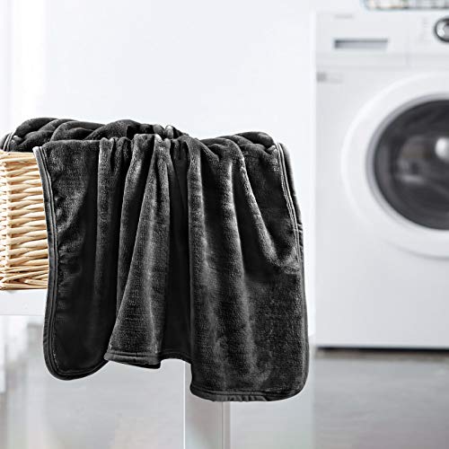 EIUE Comfortable Flannel Fleece Blanket,2 Packs Throw Size Lightweight Nap Quilt Blanket for Home,Office and Outdoor Travel,for Adults and Kids.(2 Packs,40x60 inch) - Image 4