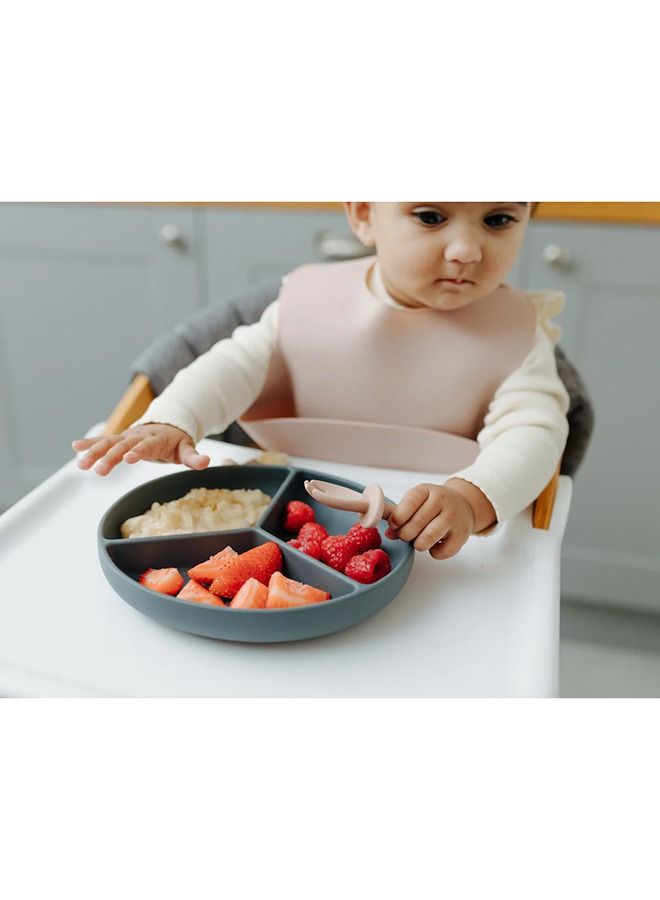 Pippeta طقم الملعقة والشوكة الأول لي – أدوات طعام للأطفال مع واقي الاختناق، سيليكون غذائي خالي من BPA، آمن للغسل في غسالة الصحون، موصى به للتدريب على الفطام، 6 أشهر وما فوق، وردي رمادي - Image 2