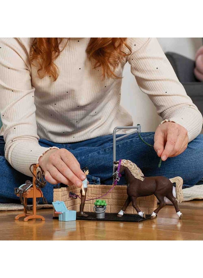 Schleich Schleich Horse Club Washing Area Playset  - Image 3