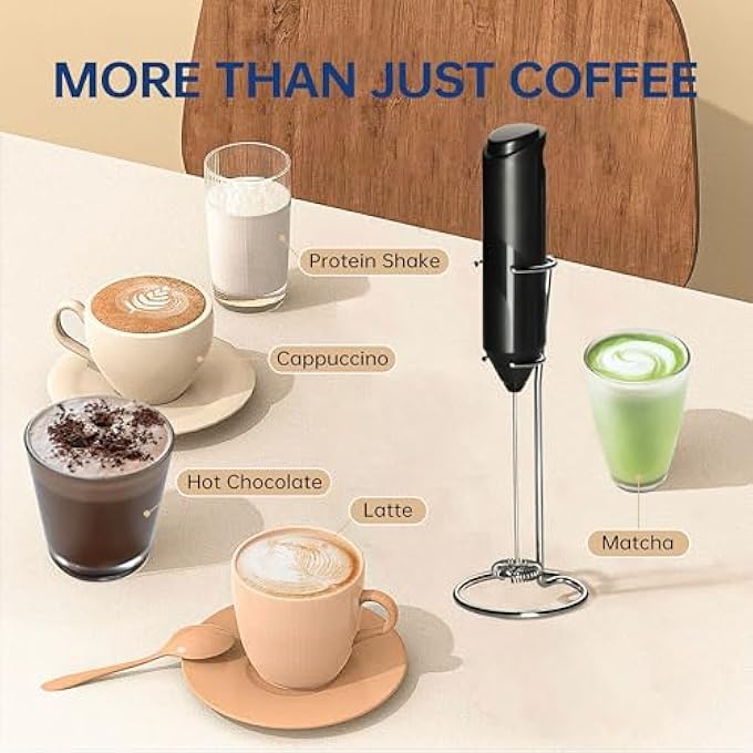 خلاط حليب كهربائي محمول باليد مع حامل من الفولاذ المقاوم للصدأ يعمل بالبطارية وخلاط مشروبات للقهوة والفرابيه واللاتيه والماتشا والشوكولاتة الساخنة وخلاط يدوي صغير باللون الأسود - Image 3