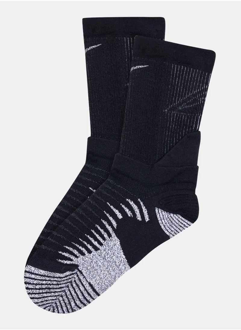 Nike Dri-FIT Trail-Running Crew Socks