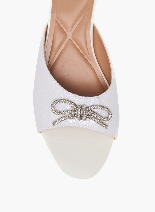 سيليست صنادل بكعب قطة مزينة بفيونكة للنساء - Image 4