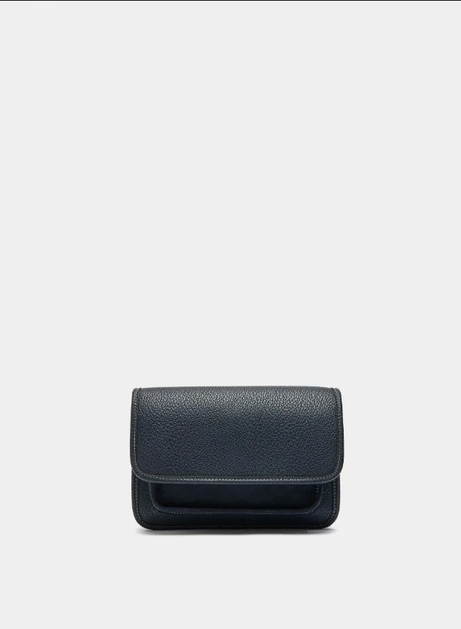 PARFOIS Crossbody bag with texture and flap