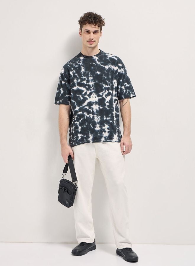 THE BEAR HOUSE Men's Black and White Tie-Dye Oversize Crew Neck T-shirt Perfect For Casual Wear, Gym, Travel, Or Layering Stylish And Versatile Essential For Every Wardrobe - Image 4