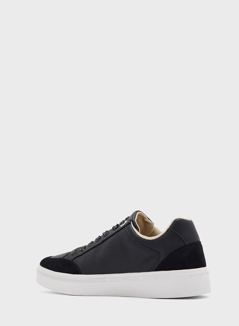 TOMMY HILFIGER Seasonal Court Low Top Sneakers