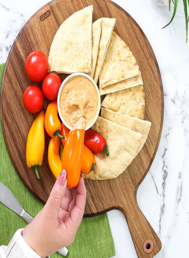 ديكساس لوح تقطيع بيتزا من خشب الأكاسيا من ديكساس، لوح دائري مقاس 14 بوصة مع أخاديد مدمجة لتقسيم الحصص، آمن للطعام وقابل للاستخدام على الوجهين - Image 5