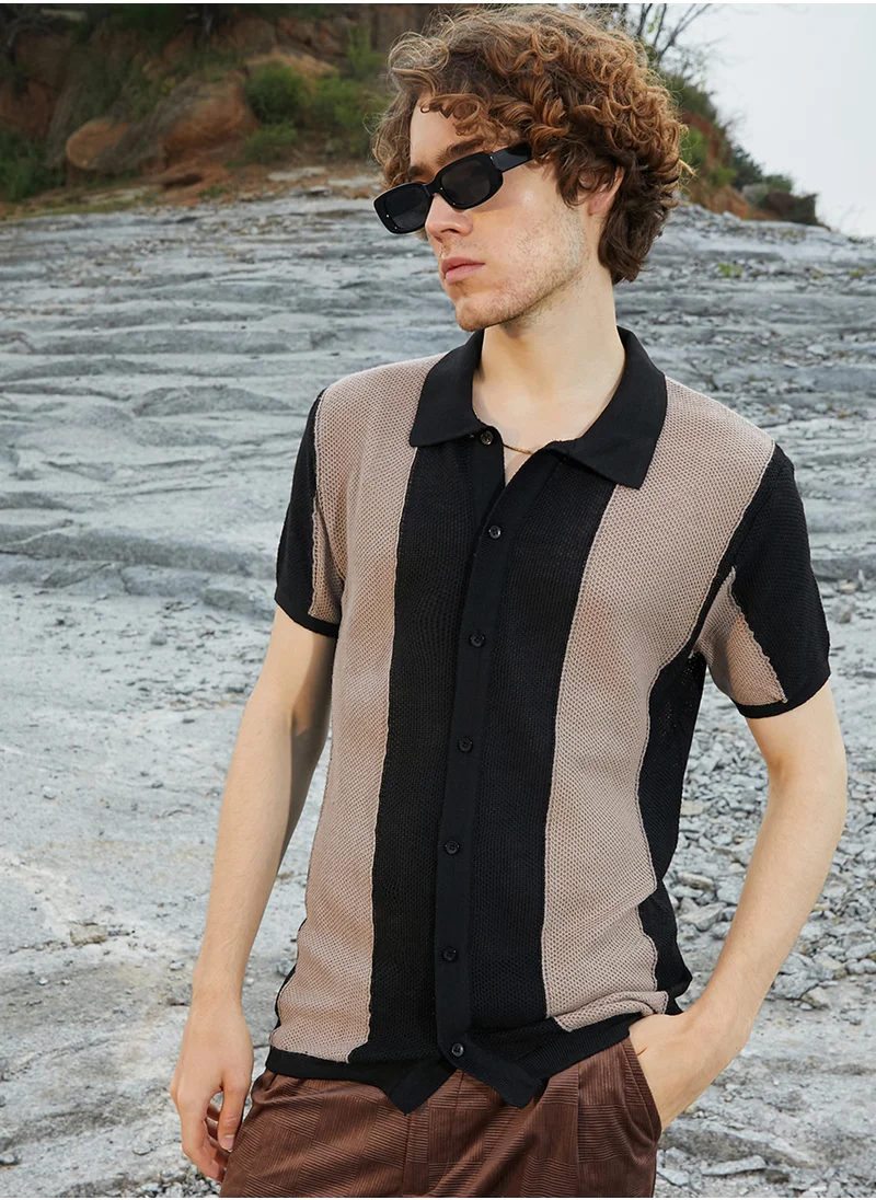 كامبوس سوترا Men's Buff Beige & Onyx Black Panel-Knit Slim-Fit Shirt