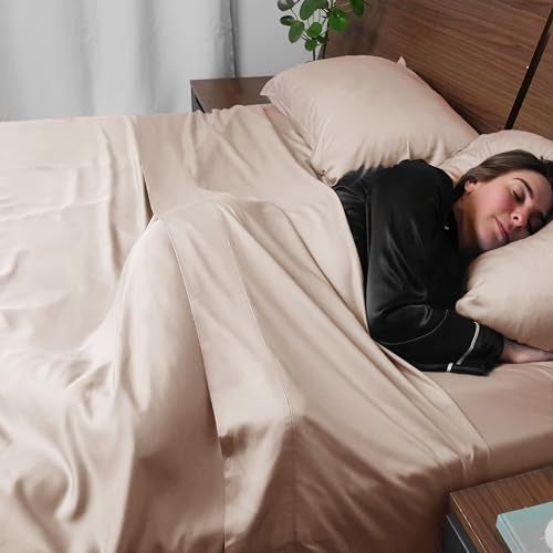 ACCURATEX أوراق أكوراتكس المبردة بحجم كوين - مصنوعة من الفيسكوز من الخيزران، مجموعة أوراق حريرية فاخرة مبردة لحجم سرير كوين، أوراق سرير فائقة النعومة وقابلة للتنفس بعمق يصل إلى 16 بوصة، رملي - Image 3