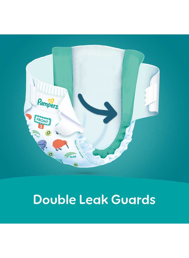 بامبرز Rash Protection Taped Diapers, Size 4, 9-14kg, +50% Aloe Vera Lotion for Rash Protection, Giant Pack - Image 5