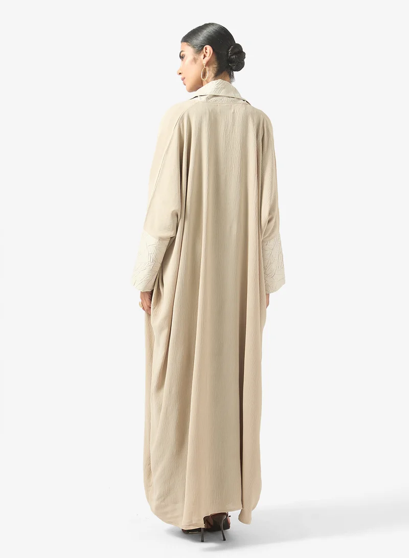 hayas closet Embroidered Flared Sleeve Abaya