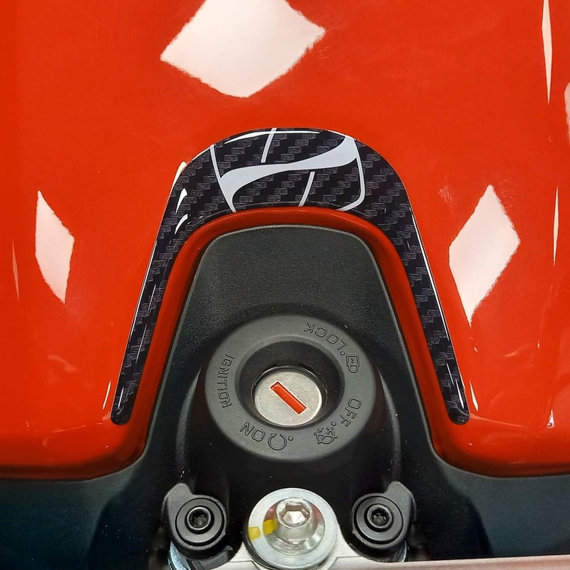 labelbike 3D Resin Sticker for Motorcycle Ignition Key Area - Compatible with Ducati Panigale V2 & Streetfighter V2 - Carbon Look - Image 1