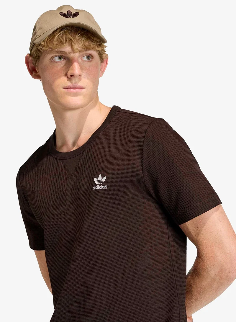Adidas Originals AUCO Trefoil Essentials Waffle T-Shirt for Men | Best Price UAE