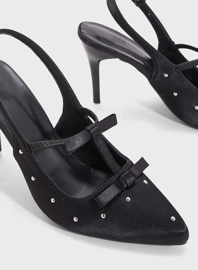 Ginger Studded Bow Pump