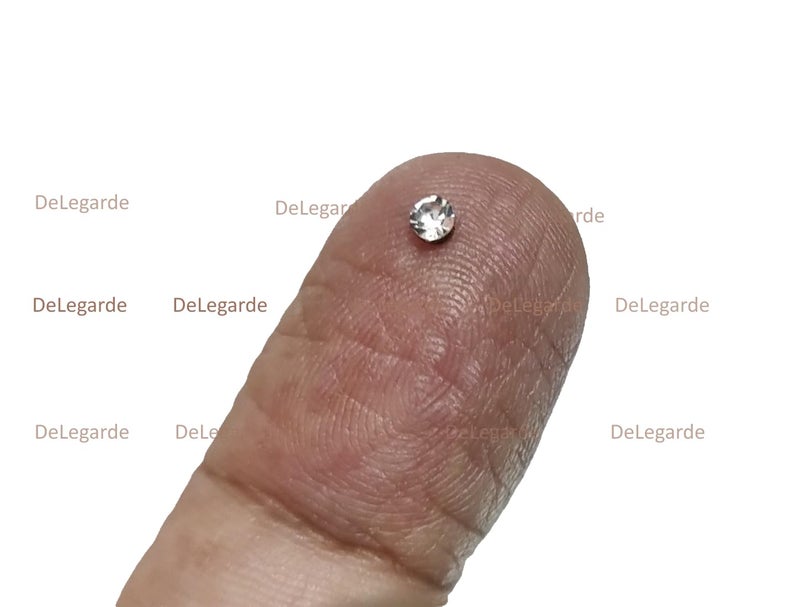 DeLegarde Small White Diamond Cut Tiny Rhinestone Bindi Wedding Makeup for Girls Kids Women - Image 3