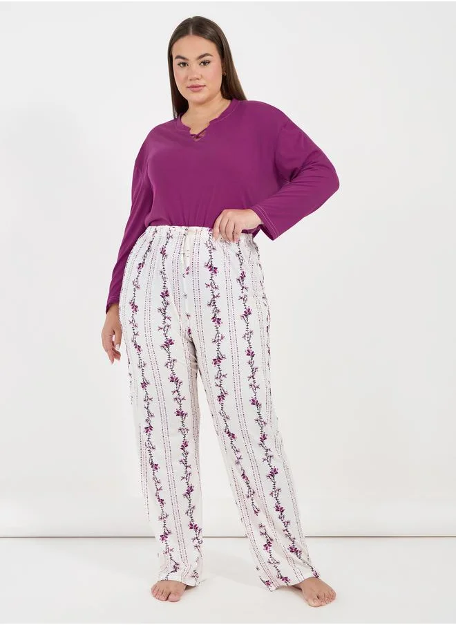 Styli Plus Size Notch Cross Front Detail T-Shirt & Linear Floral Pyjama Set