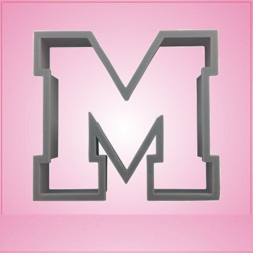 قاطع بسكويت حرف M الجامعي 3 بوصة بلاستيك