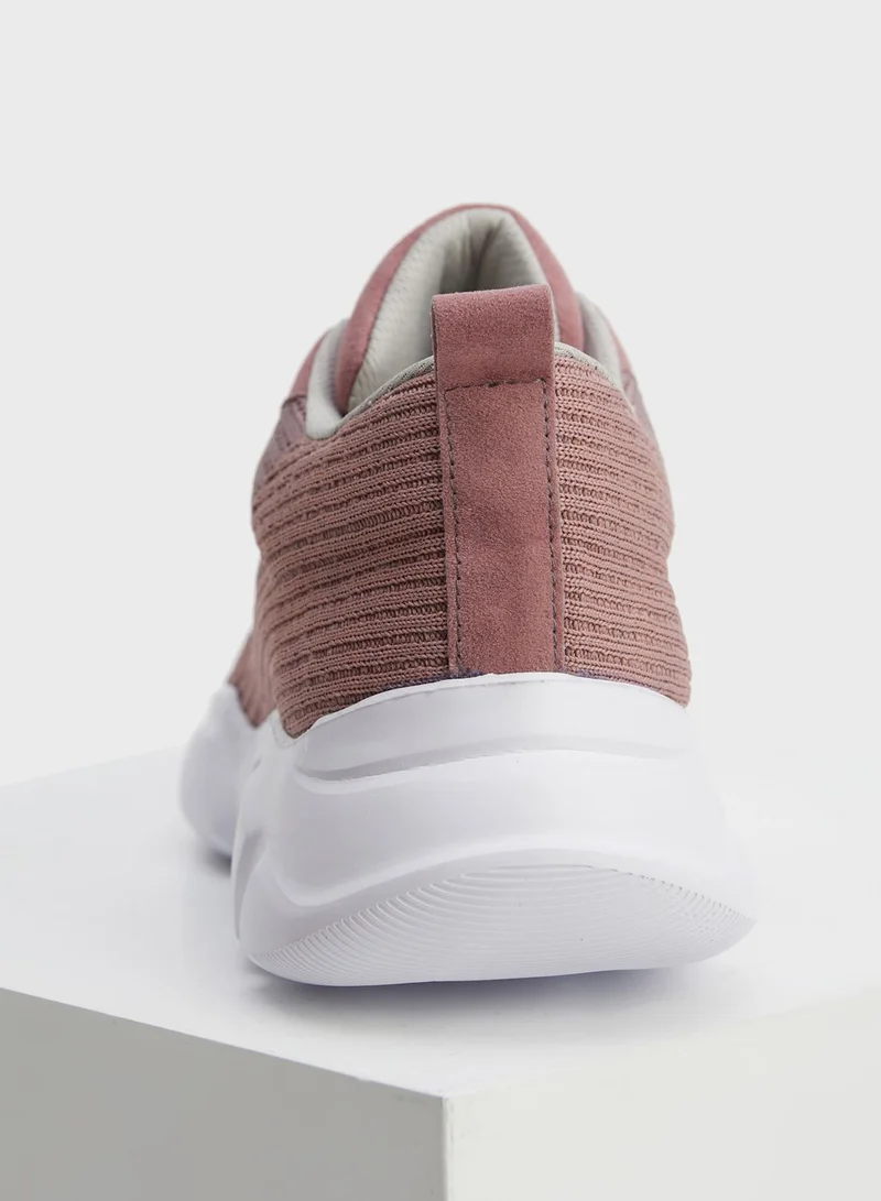 DeFacto Casual Low-Top Sneaker