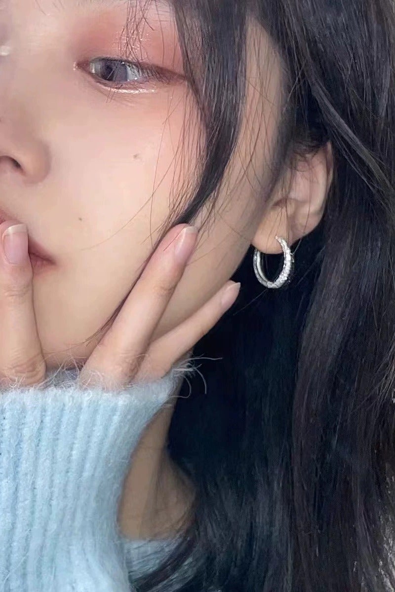 Goolsky Silver Matte Sandblasted Earrings for Women – Minimalist Cold Tone Huggie Hoops, Trendy Autumn/Winter Workwear Ear Cuffs - Image 3