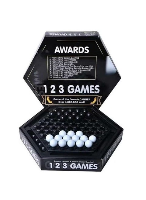 A new Chinese chess game that helps isolate three balls from the surrounding area. 12 years and over, Abalone