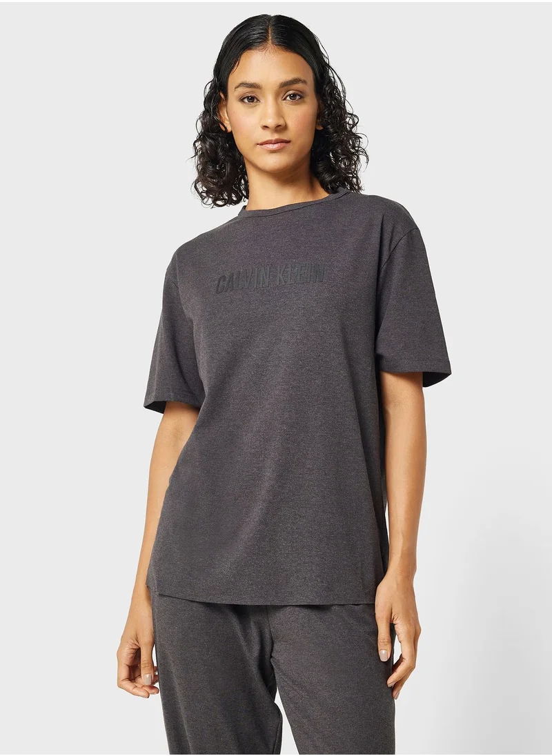CALVIN KLEIN Logo T-Shirt