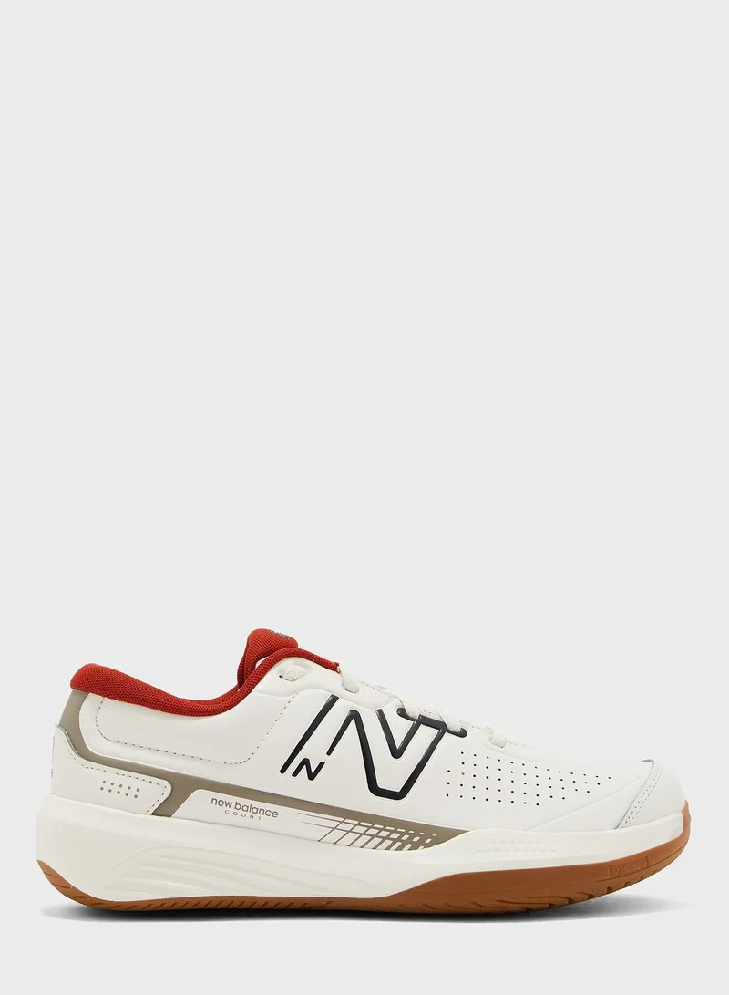 New Balance 696 Low Top Sneakers