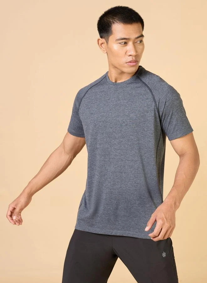 Cult Men Black Plain Sculpted COMFORTech T-Shirt