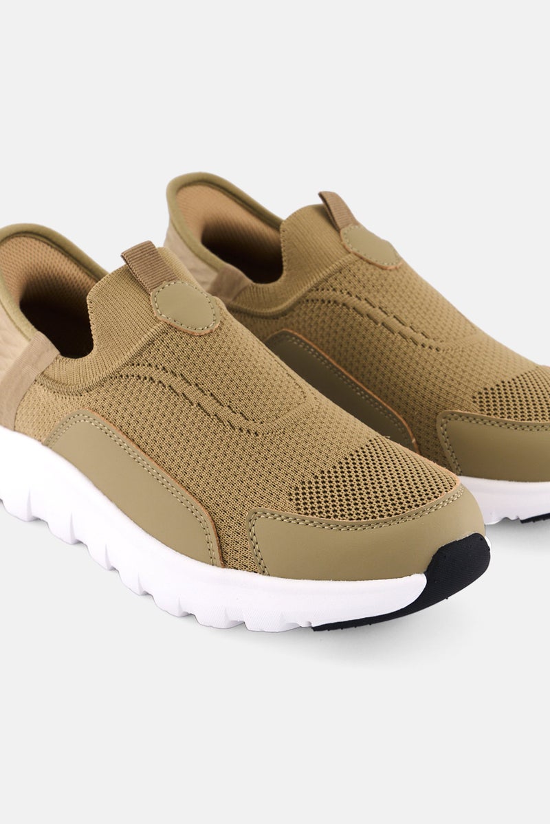 RBX أحذية خارجية للنساء سهلة الارتداء، بيج داكن - Image 3